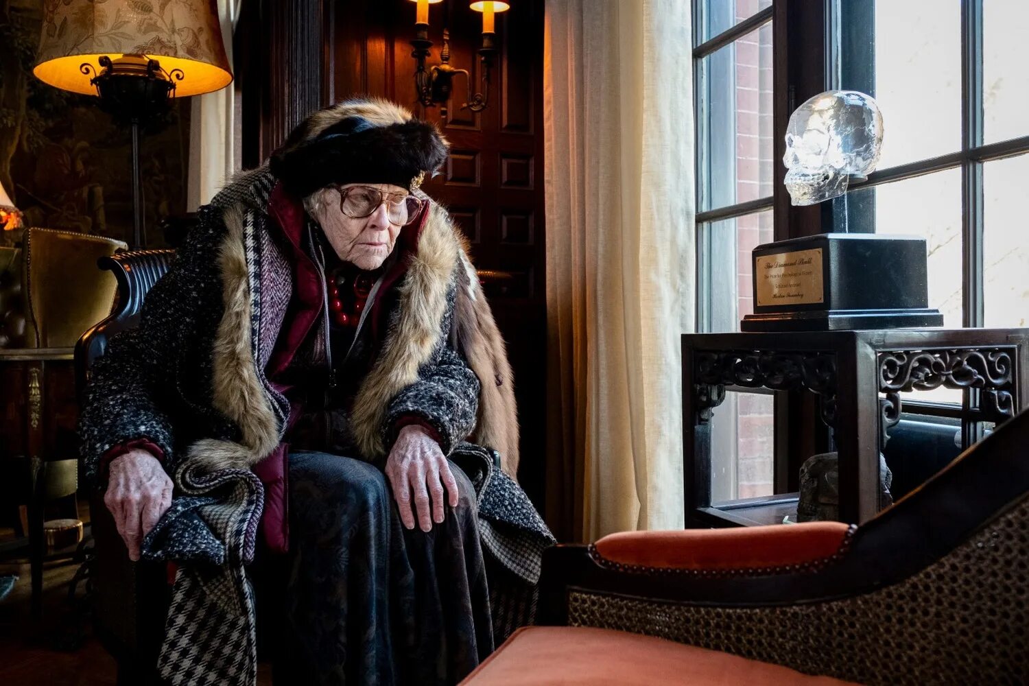 На ножах дэниел крейг. Харлан тромби. Достать ножи на русском полностью. Достать ножи на русском полностью. Детектив ножи дэниел крейг.