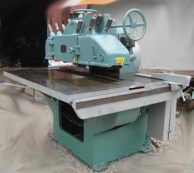 цдк купили. станок многопильный цдк5-2. станок обрезной многопильный цдк-5. однопильный круглопильный станок цдк-4. круглопильный станок цдк-4.