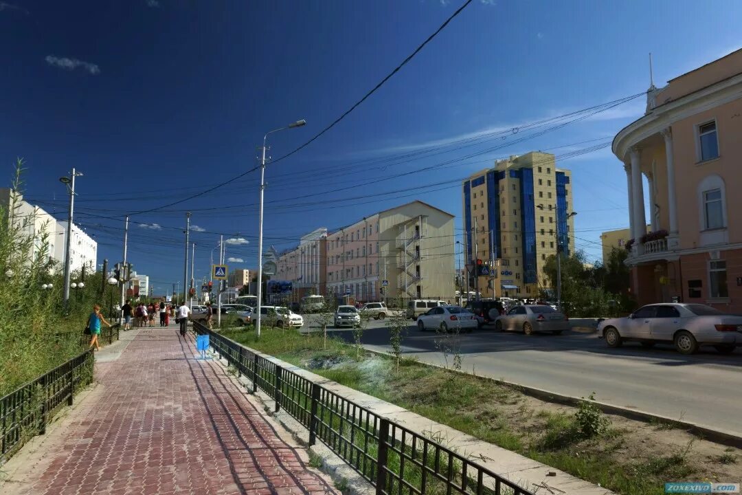 Проспект г якутск. Якутск улицы. якутск центральная улица. якутск города якутии.
