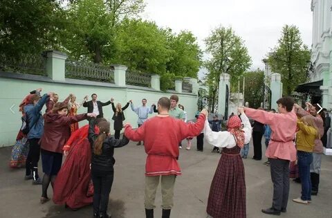 Закружили хоровод