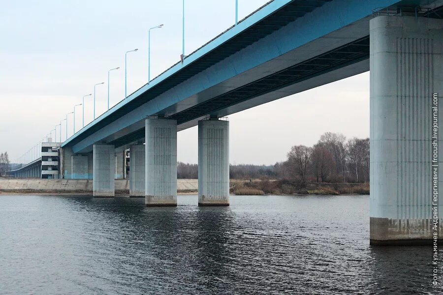 Юбилейный мост ярославль. Мост Соломино Белгород. Ярославские мосты Юбилейный. Мост Ярославль Заволга.