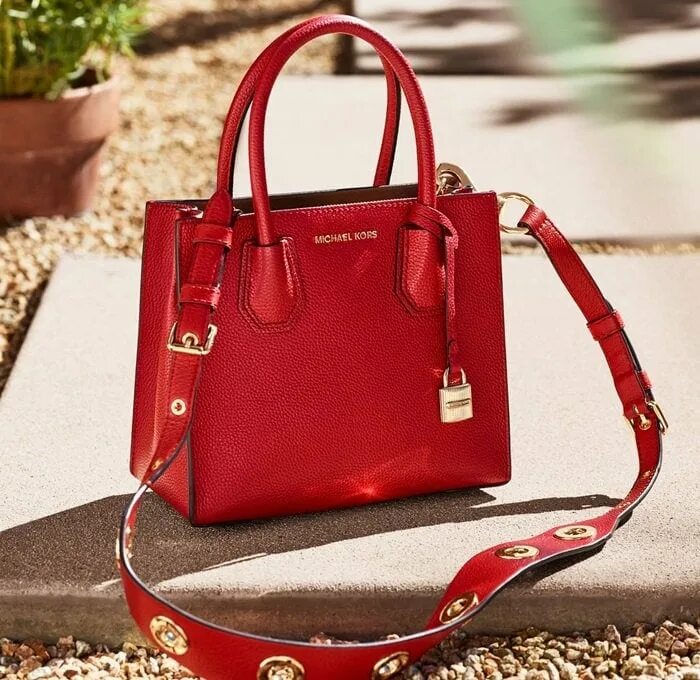 Сумки kors оригинал купить. Сумка Michael Kors Mercer. Сумка Michael Kors красная. Сумка Michael Kors Bright Red small Sloan.