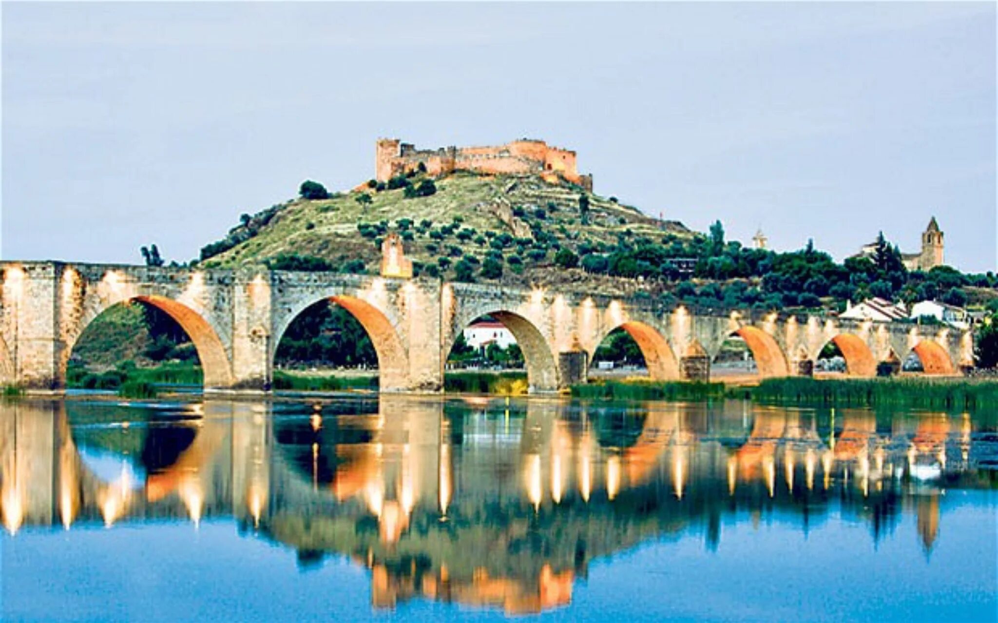 Эстремадура испания. Extremadura. Медельин испания эстремадура. Эстремадура испания. Badajoz испания.