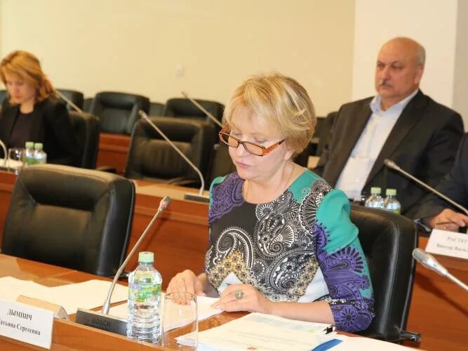 Аудитор контрольно счетной палаты. Дымнич татьяна сергеевна правительство московской области. елена пентковская белгород. бирюкова счетная палата. аудитор контрольно-счетной палаты москвы.