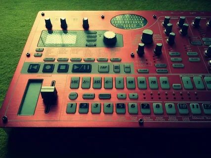 Драм машины korg