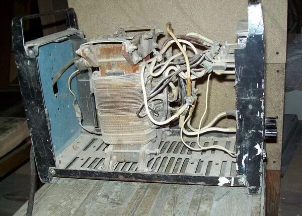 Бытовой сварочный трансформатор. Сварочный трансформатор тс 200. трансформатор сварочный тсб 90. сварочный трансформатор тсб 2. сварочный трансформатор из тс270.