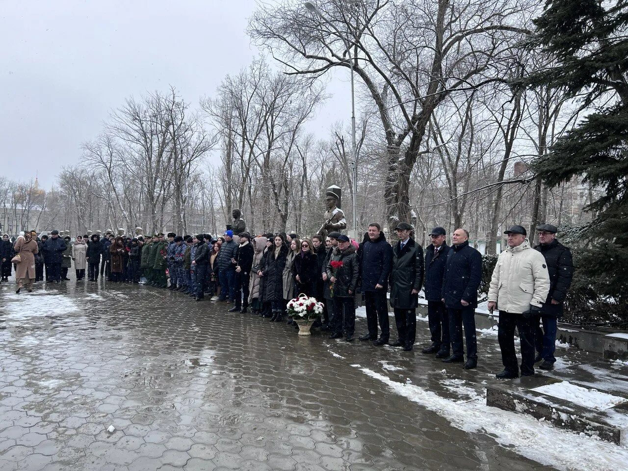 Последние новости черкесск. День афганца. Боевые офицеры афганской войны. 34 Мотострелковая бригада Карачаево Черкесия. День интернационалиста Черкесск.