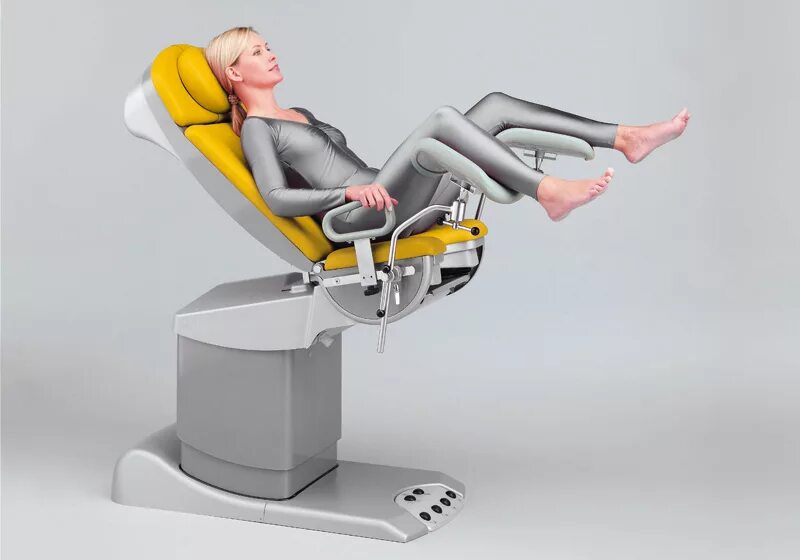 Перед походом к гинекологу можно заниматься. Schmitz кресло гинекологическое. Женское кресло в гинекологии. Детское гинекологическое кресло. Кушетка у гинеколога.