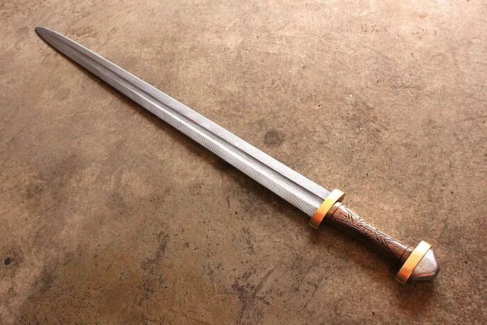 Short sword. Гладиус меч фэнтези. Меч тамплиеров Гладиус. Гладиус Императорский меч. Меч Гладиус испанский.