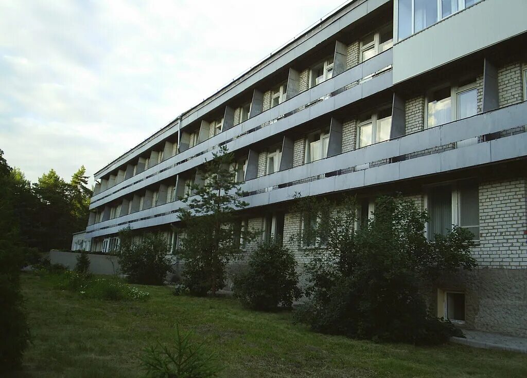 Санаторий маяк курская область. Лагерь маяк курск. Лагерь маяк курск. Санатории печерского курск. Санаторий маяк курск.