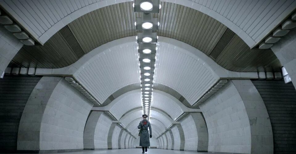 Метро 2033 трейлер. Метро трейлер.