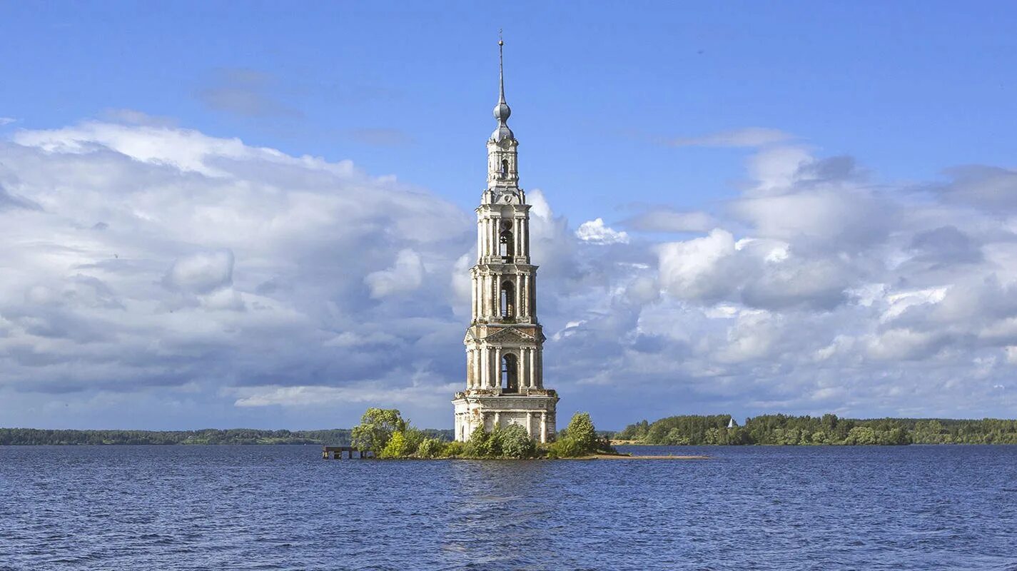 Характеристика рыбинского водохранилища. Молога Рыбинское водохранилище острова. Калязин колокольня Сенеж. Волга Рыбинское водохранилище. Колокольня Рыбинское водохранилище.