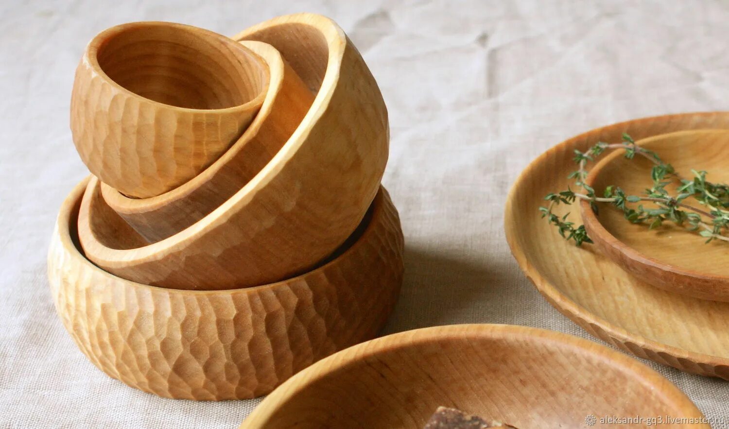 Деревянная посуда. Современная деревянная посуда. Старинная деревянная посуда. Точеная деревянная посуда. Для изготовления посуды используют