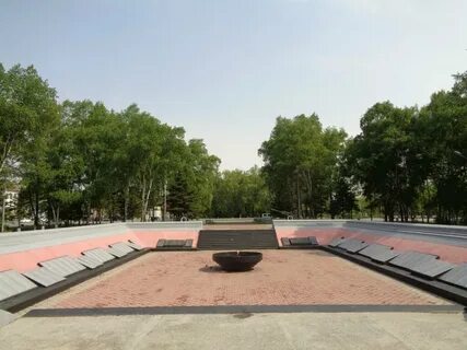 Памятник города артема