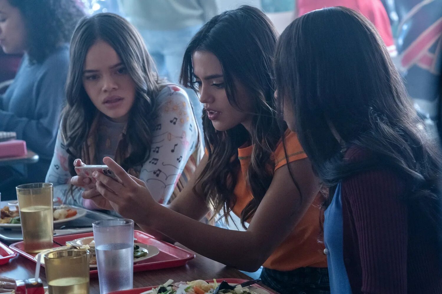 милые обманщицы первородный грех. милые обманщицы мама спенсер. милые обманщицы 2023. милые обманщицы 2023. эзра фитц 1 сезон.