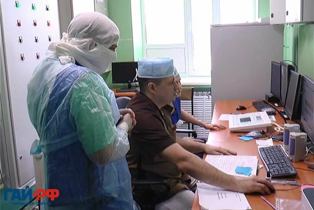 Хирурги новотроицка. Пятков новотроицк. Чернякова мария александровна новотроицк хирург. Врач хирург космович новотроицк. Прием хирурга.