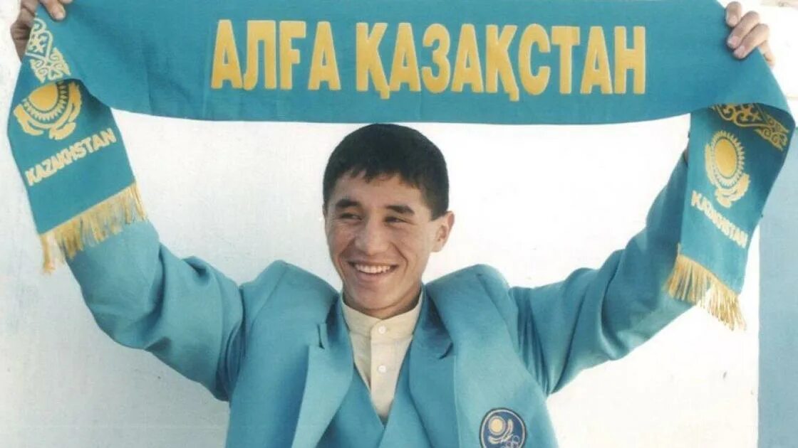 Бекзат саттарханов олимпийский чемпион. Бекзат сеилханович саттарханов. Бекзат сеилханович саттарханов боксёры казахстана. Бекзат кунанбай. Бекзат кунанбай.