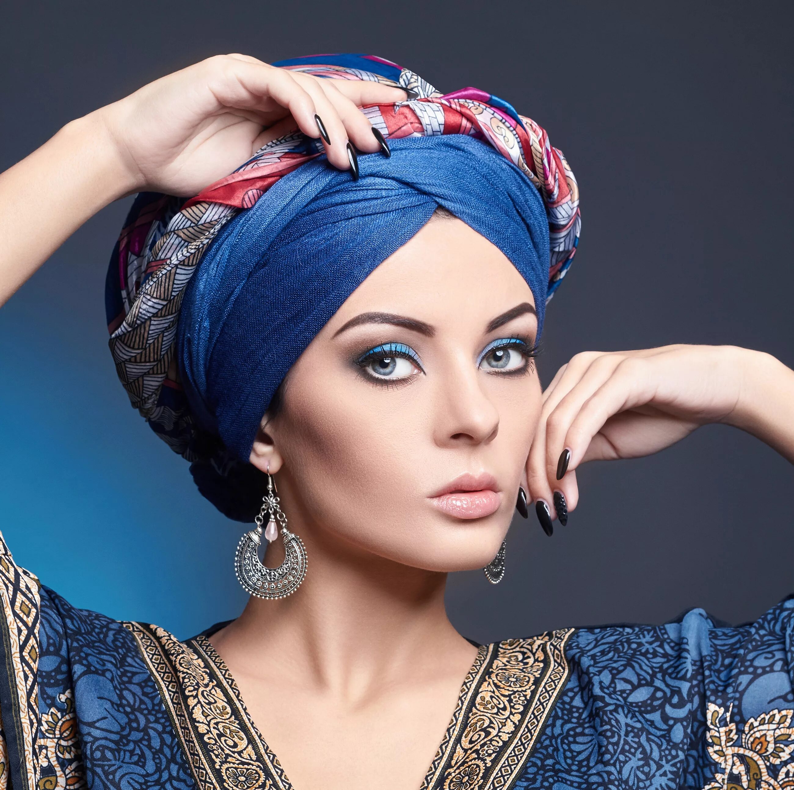 тюрбан louis vuitton. тюрбан на голове женщины. тюрбан на голове женщины. тюрбан и чалма восток. тюрбан на голове женщины.