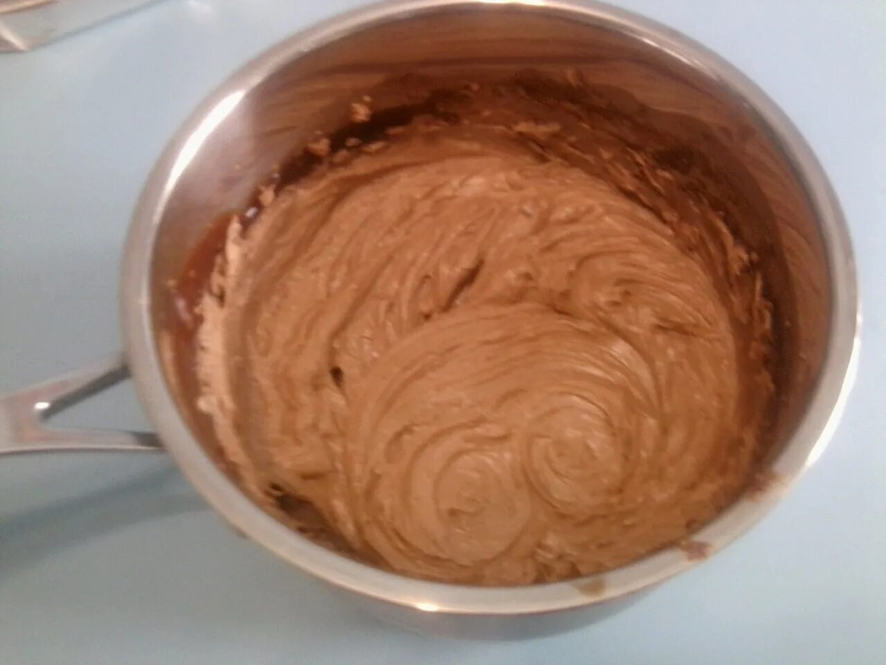 торт с кремом вареная сгущенка. шоколадный крем для торта из какао. крем со сгущенкой и какао. крем для торта прага. шоколадный крем со сгущенкой и маслом.