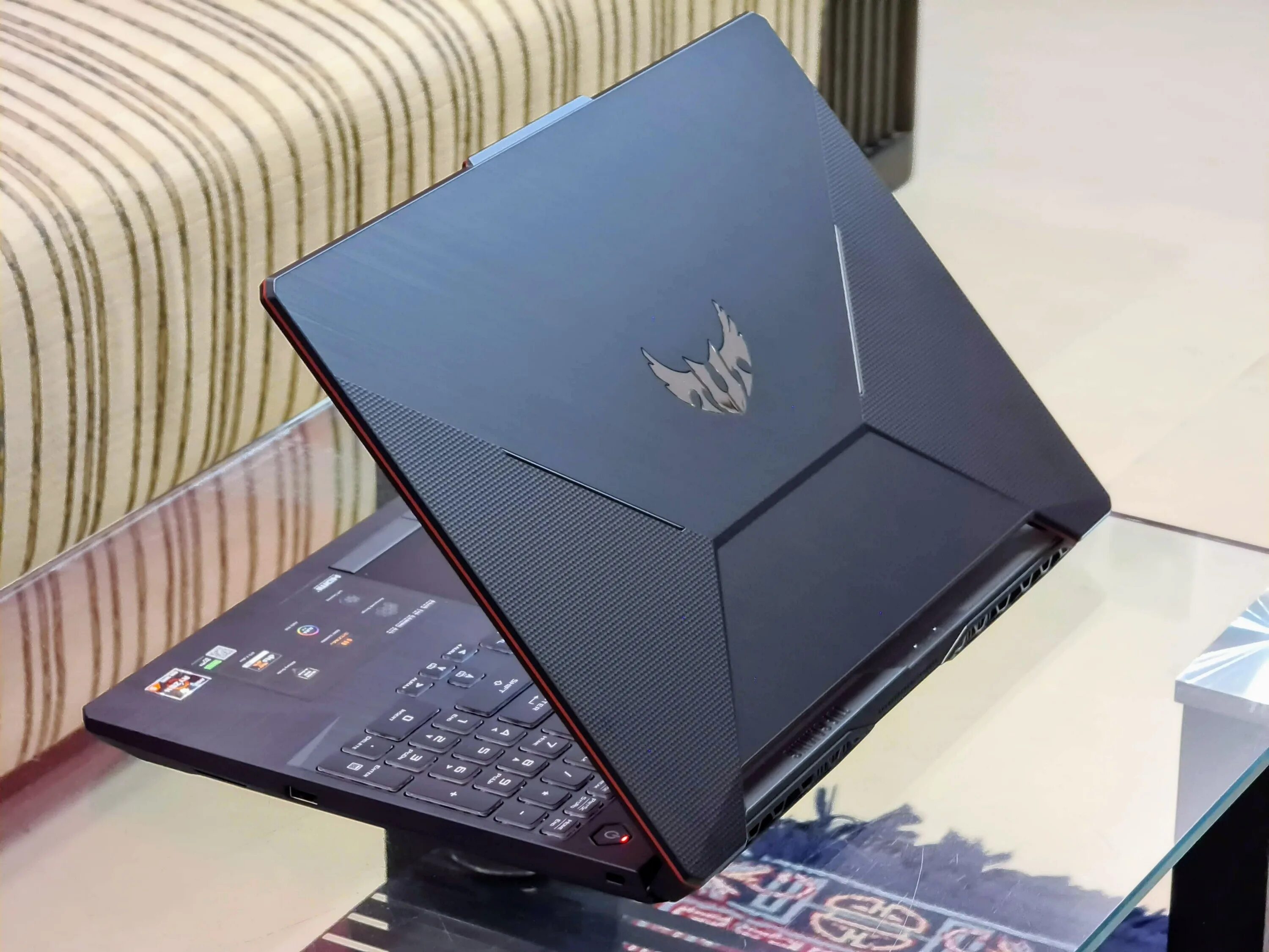 Tuf gaming a15 отзывы. Асус туф гейминг а15. ASUS TUF a15. Игровой ноутбук асус туф гейминг а 15. ASUS TUF a17 a15.