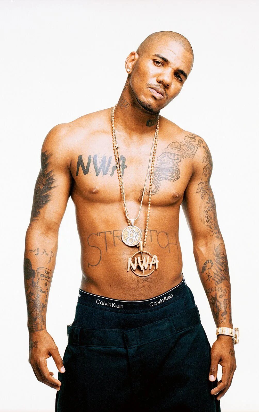 Тимати 2012. Репер значение. Геодезический грунтовый репер. Алексей долматов рэперы россии. Скрудж певец.