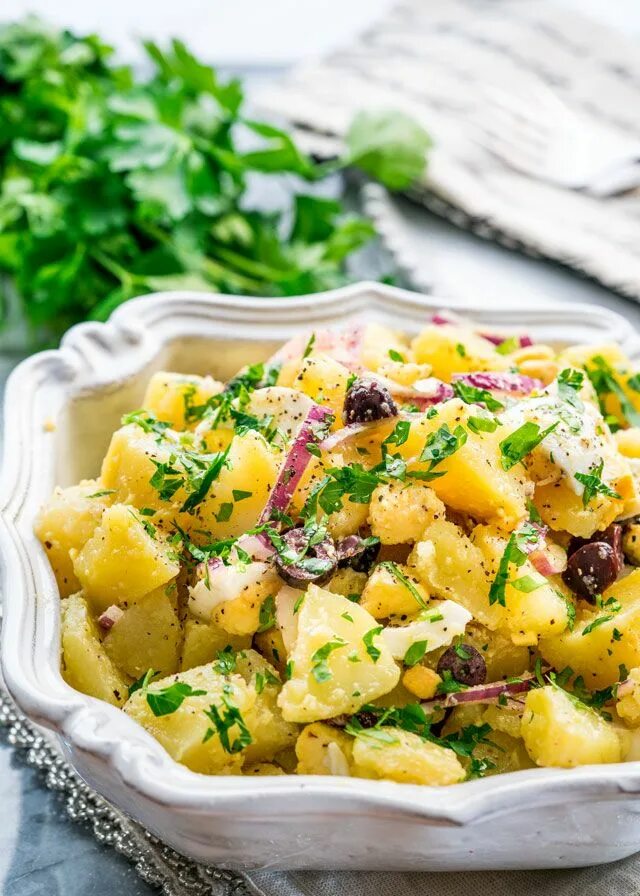 Kartoffelsalat картофельный салат. картофельный салат potato salad. картофельный салат. салат с картошкой с маслом. Kartoffelsalat картофельный салат.