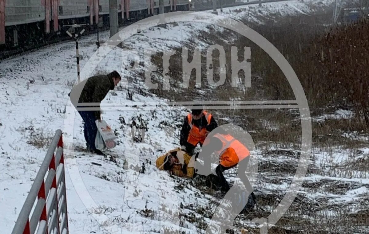 Несчастный случай на железнодорожных путях. Электричка сбила человека 12 декабря. 28 декабря мужчина