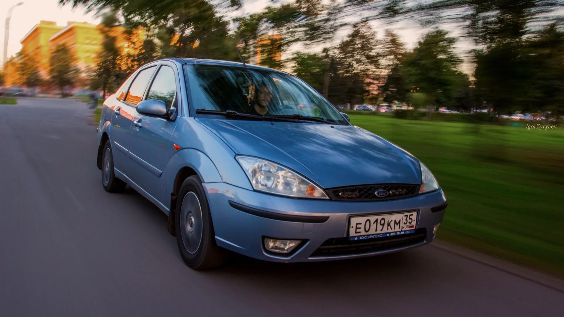 Купить форд фокус 1 на авито. Ford Focus 1. Форд фокус 1 седан. Форд фокус 1 поколения седан. Ford Focus 1998 седан.