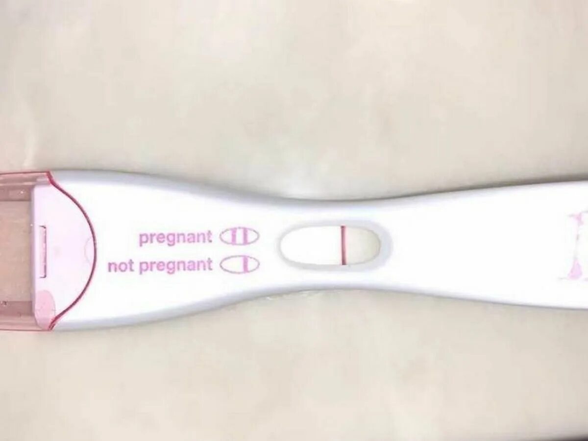 Американский тест на беременность положительный. Тест на беременность марки. Тест на беременность в Америке. Тест на беременность в руке. Не удается забеременеть