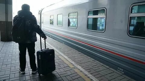 Поезд отправился в 17 10