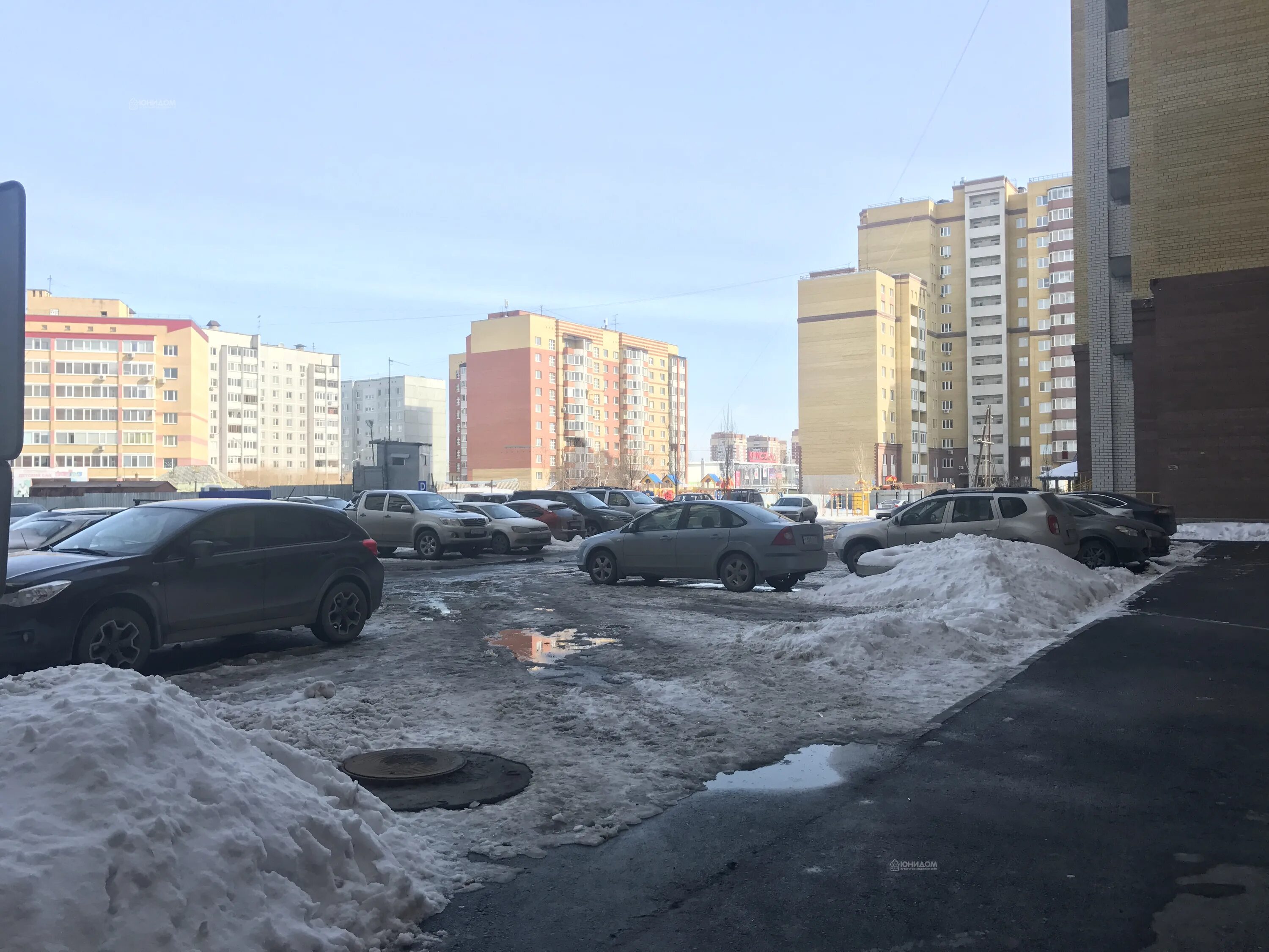 Революции 228. Революции 228 тюмень. революции, 228к2. тюмень улица революция 228 фото. тюмень революции 228 к2 фото дома.