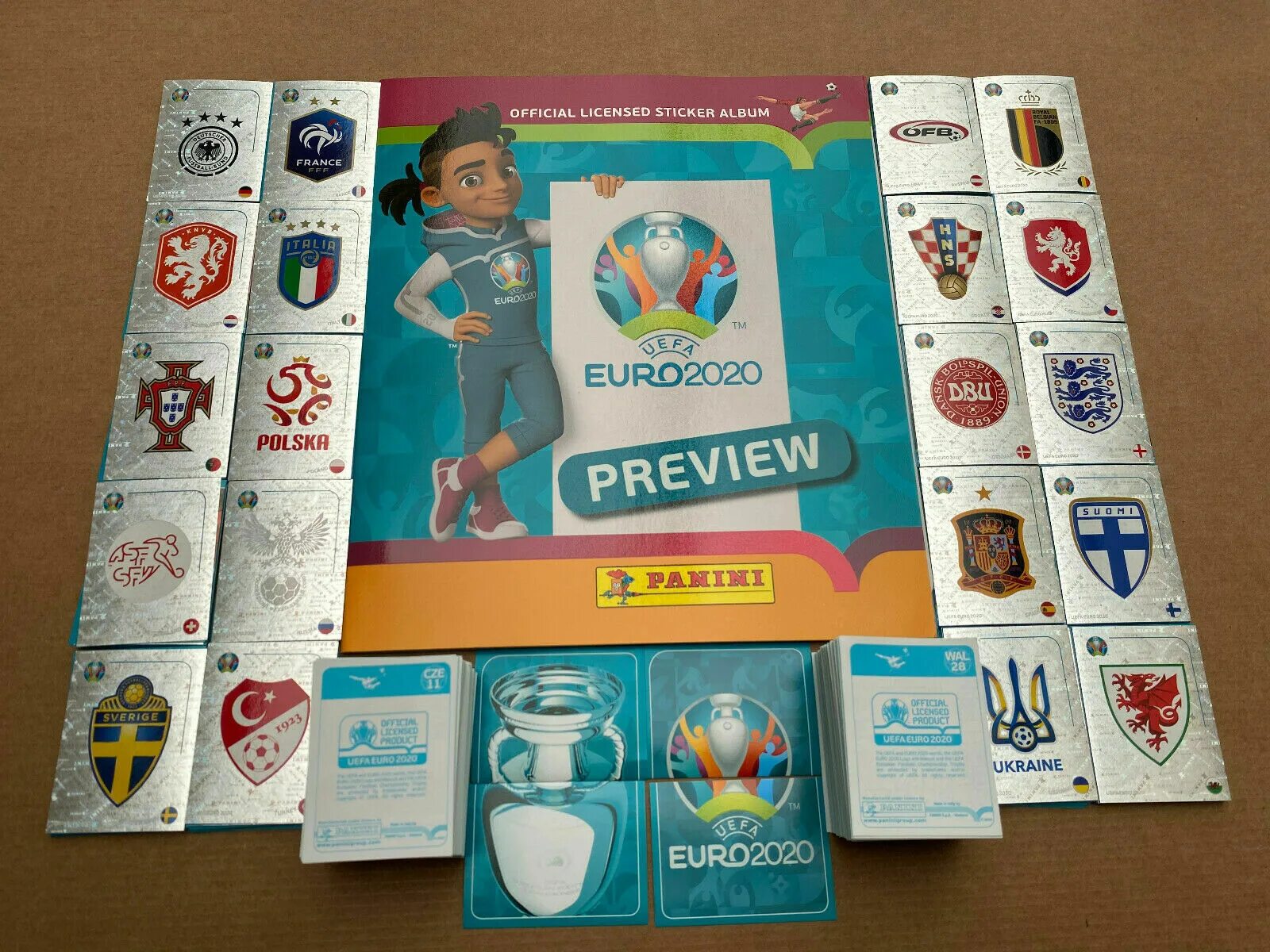 Панини2020 футбол. Panini 2020 наклейки. Панини евро 2020 превью блистер. Панини наклейки евро. Наклейки евро 08.