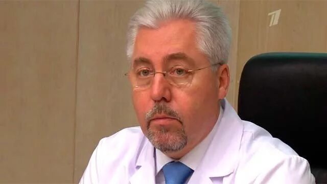 Брат малышевой главный врач. Брат малышевой главный врач. Брат малышевой главный врач. Главный врач боткинской больницы в москве брат малышевой фото. Брат малышевой главный врач.