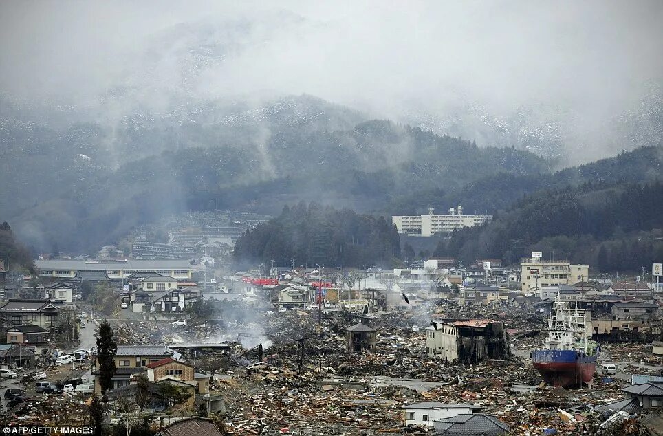 ЦУНАМИ В Японии. Искуственныеземлетрясения. Землетрясения искусственного характера.