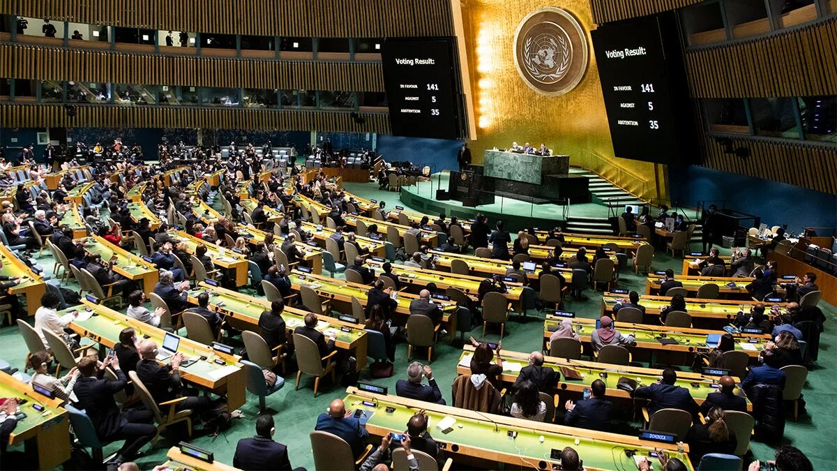 Россия совет оон. Генеральная Ассамблея ООН (организация Объединенных наций).. 76 Заседание Генеральной Ассамблеи ООН. Генеральная Ассамблея ООН 2022. 1985генеральная асаблея ООН.