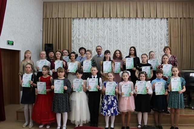 Дши куйбышев. Школа искусств куйбышев нсо. куйбышевский детский дом. село куйбышево детский садик.