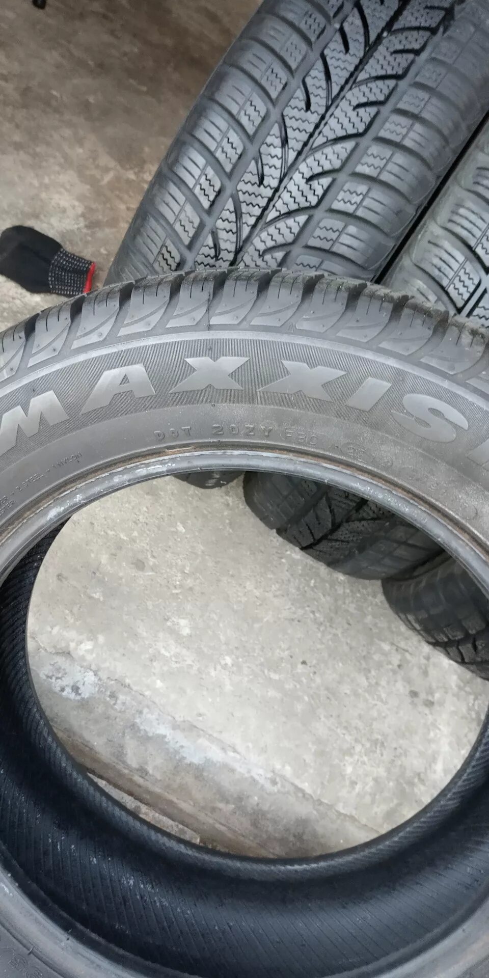 195/65r15 maxxis hp5 91v. Резина 195/60/15. Максис 195/65/15 91t sp3. Maxxis sp3 premitra ice. Максис 195 65 r15.