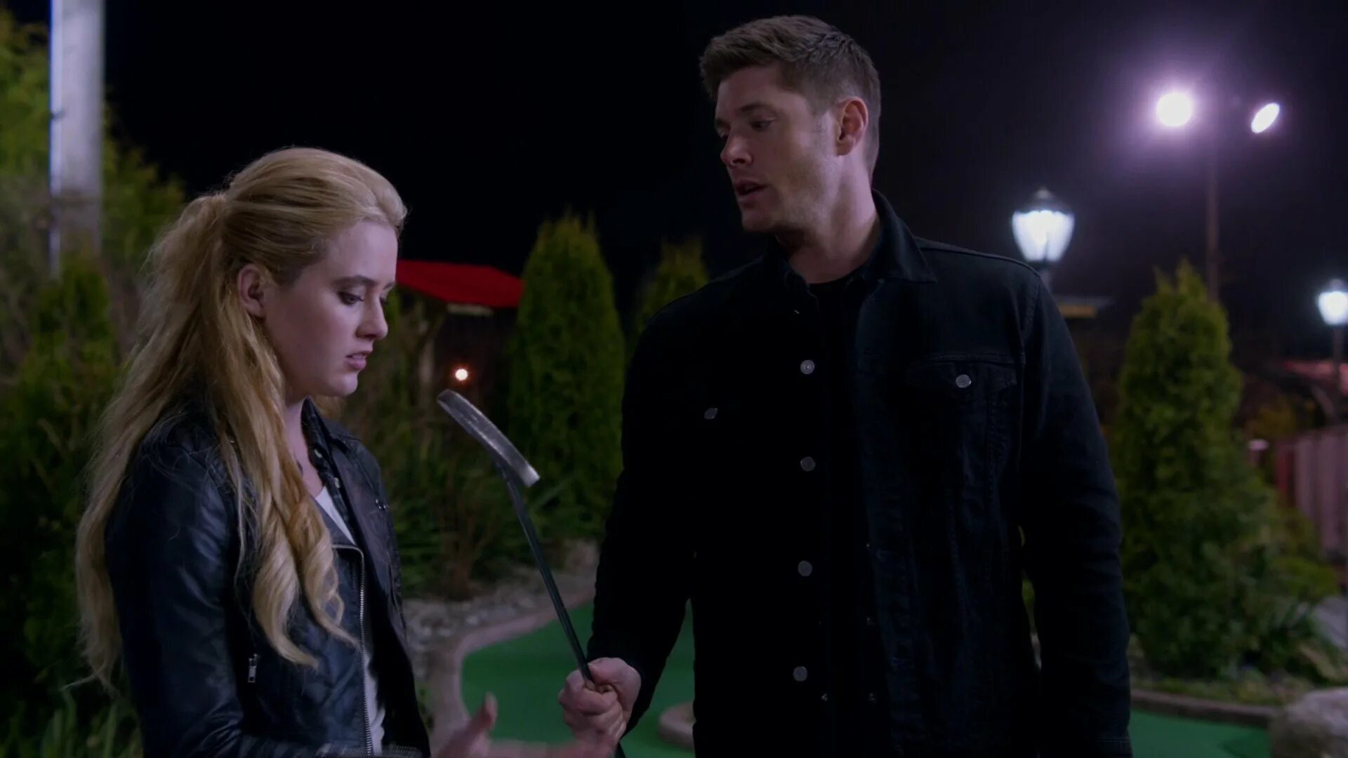 Клэр любовь. Клэр новак и дин винчестер. dean winchester claire novak. дин и клэр сверхъестественное. клэр новак и дин винчестер сверхъестественное.
