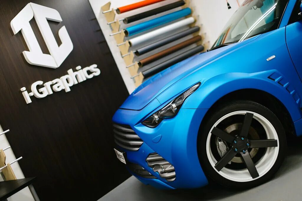 оклейка авто пленкой. оклейка авто самаре. виниловая пленка для авто. дизайнерская оклейка автомобиля. винилы на авто.