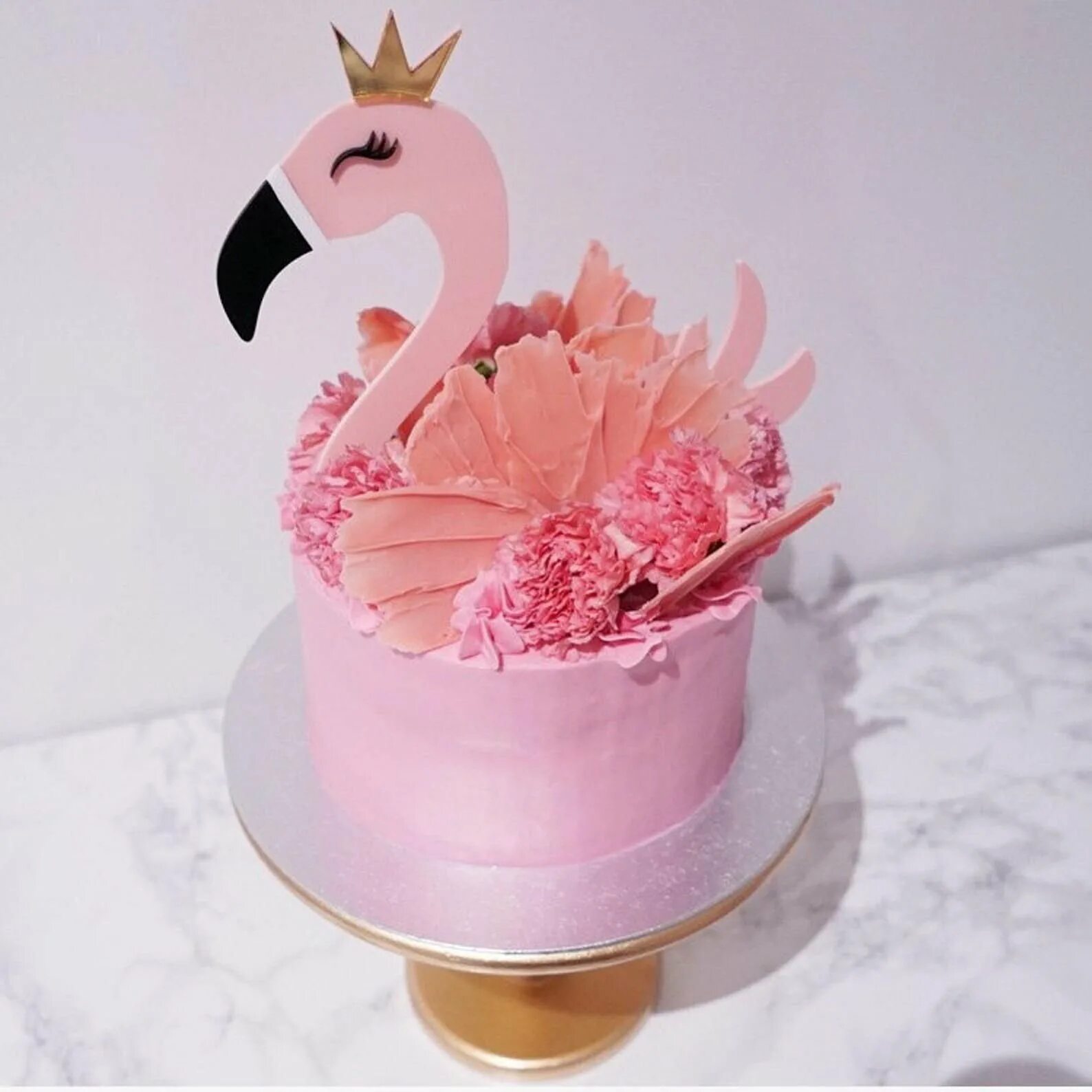 Торт фламинго. Торт розовый Фламинго. Торт Фламинго кремовый. Торт в стиле Фламинго для девочек. Торт розовый Фламинго для девочки.