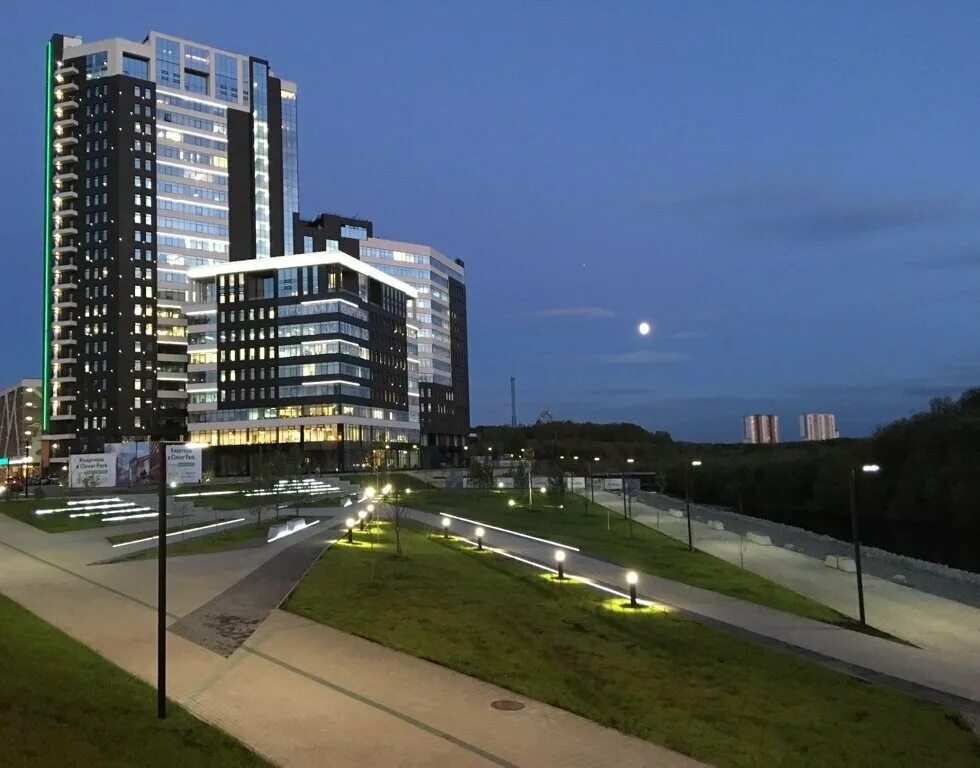 гостиница белый клевер. Marins park hotel нижний новгород. отель клевер екатеринбург. белый клевер гостиница екатеринбург. ул ткачей 13 екатеринбург.