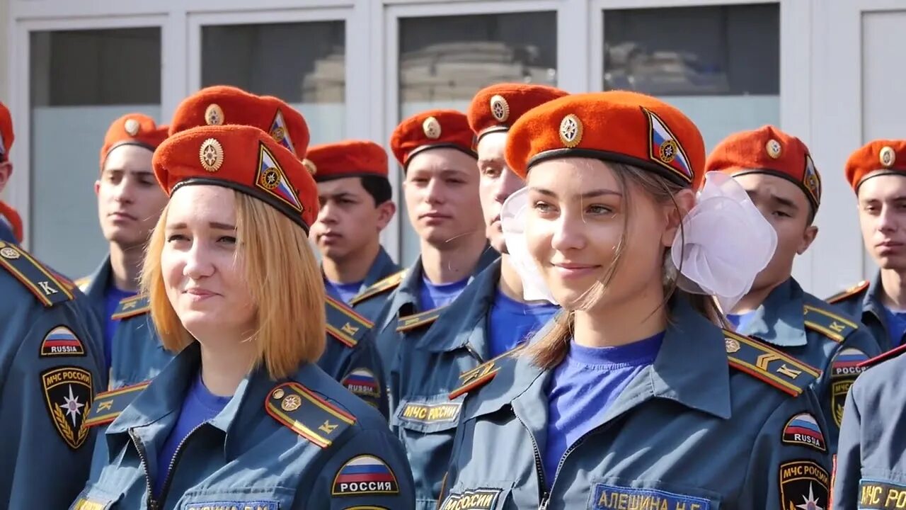 Колледж мчс для девушек москва. Колледж мчс инфолайн москва. мчс курсанты колледж инфолайн. инфолайн колледж мчс форма. мчс москва колледж колледж инфолайн.