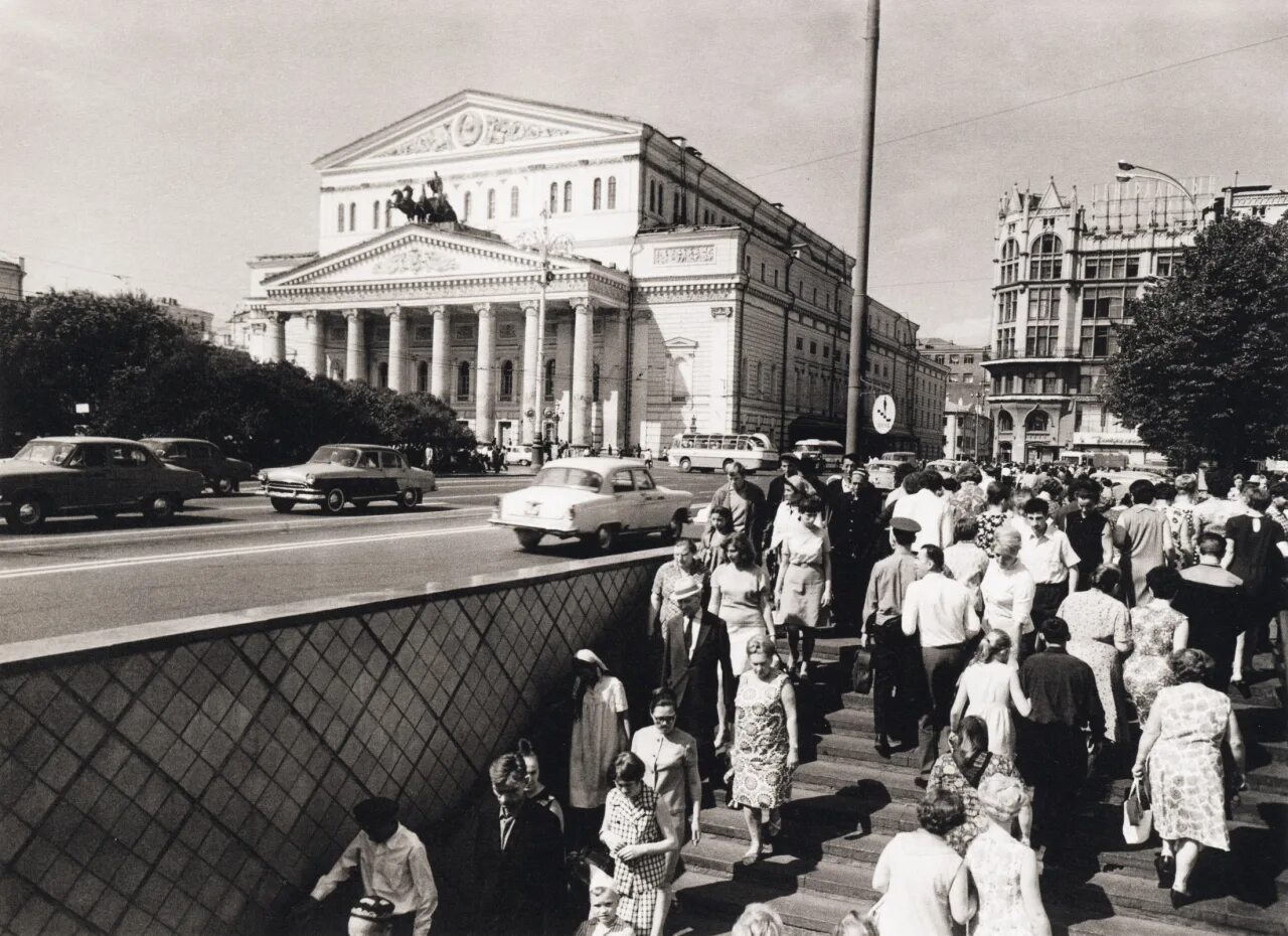 большой театр москва 70е годы. большой театр 1970. 1959. омск 1979 год. москва наума грановского 80-е.