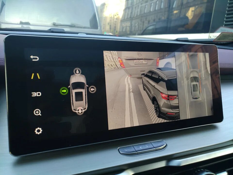 Geely coolray кнопка разблокировки. Geely coolray как открыть. Geely coolray кнопки. Привод двери багажника coolray. Geely coolray багажник.