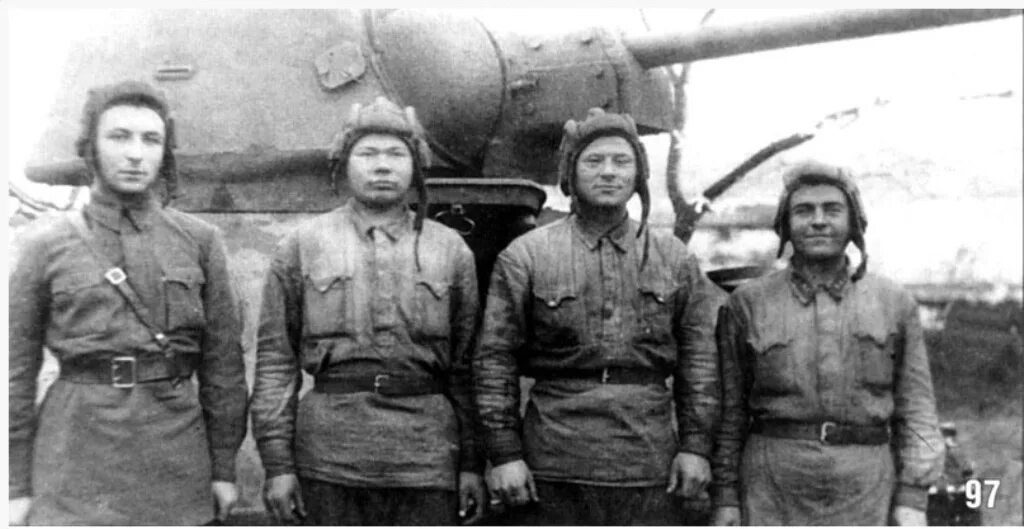 Газ-64 на фронте. 52 танковая. Пантера ausf. Командующий танковыми войсками 1941-1945. Кавказ 1942.