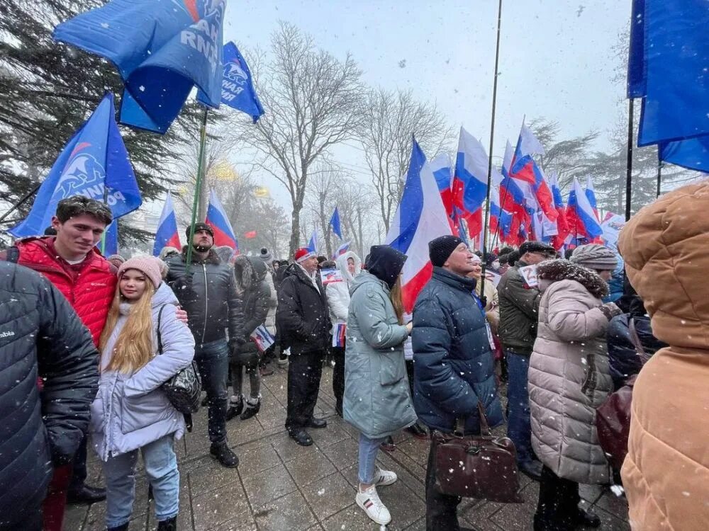 Митинг. Митинг фото. 10 годовщина крымской весны