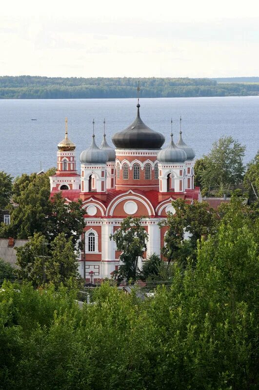 Музей купеческого быта в козьмодемьянске. В. Город козьмодемьянск презентация. Козьмодемьянск город где. Козьмодемьянск марий эл.