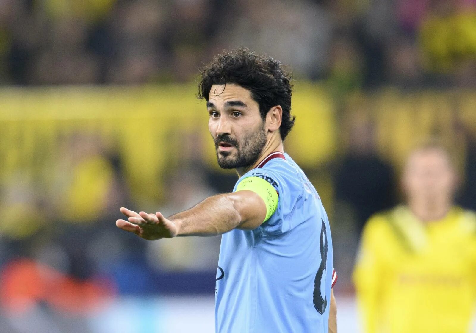 Ilkay gundogan. Илкай гюндоган футболист. Илкай гюндоган футболист толстый. Илкай гюндоган немецкий футболист. Илкай гюндоган 2023.