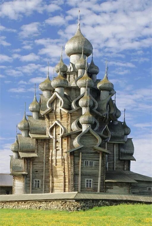Хеддаль деревянная церковь норвегия. Древнерусская архитектура церковь в архангельске. Старославянская церковь. Упсала языческий храм викингов. Деревянные церкви руси 12 век.