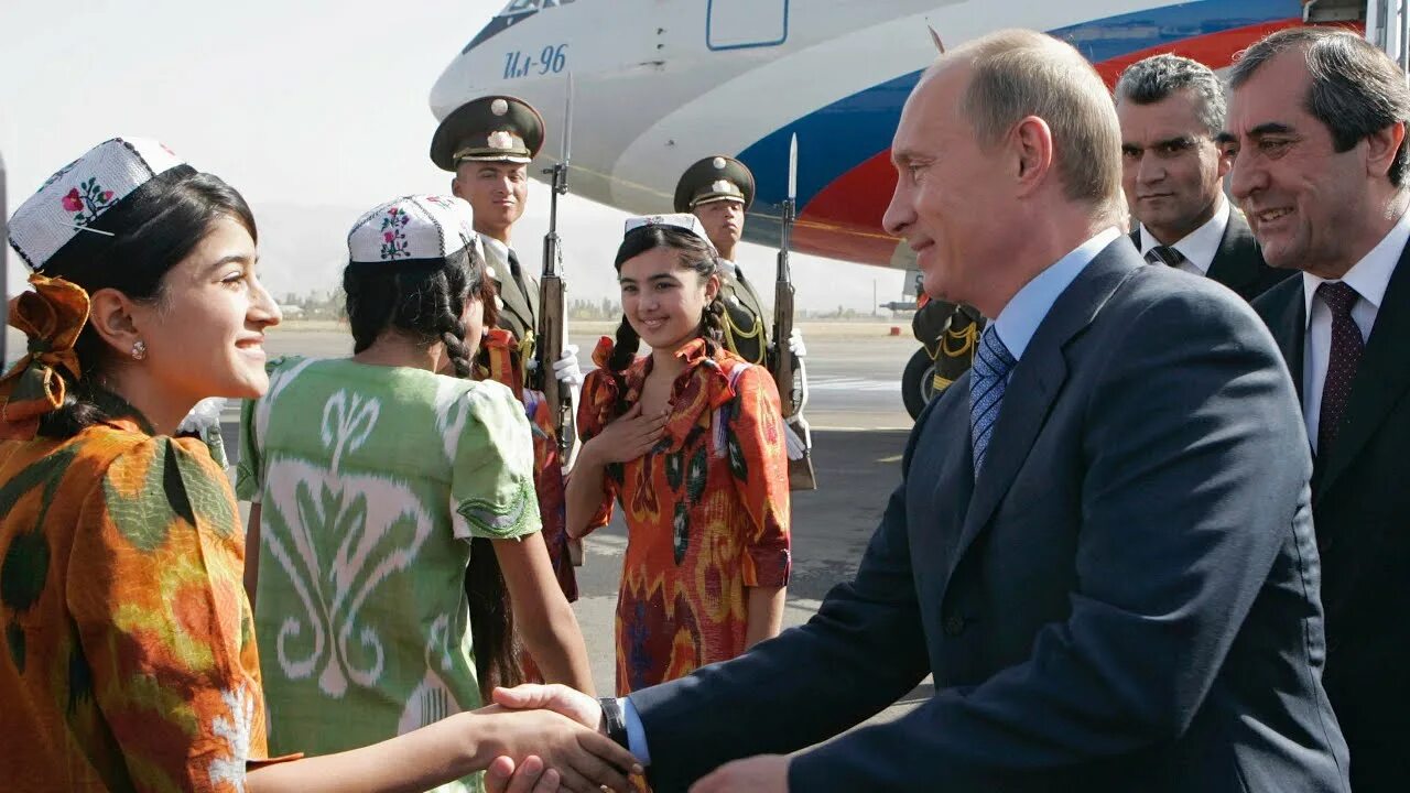 Эмомали Рахмон в военной форме. Гордость Таджикистана. Таджикистан приезд президента.